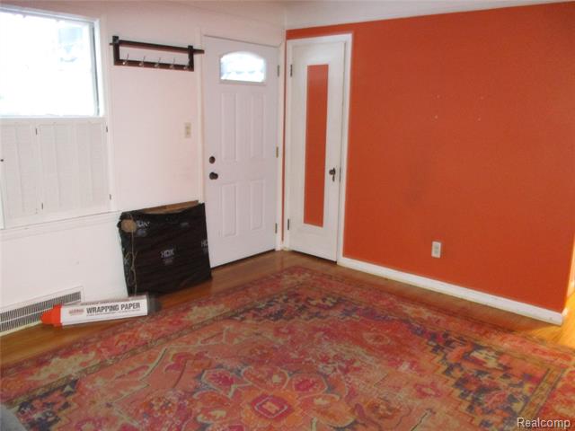 Builiding view two for 24411 Union, Dearborn, MI. 48124