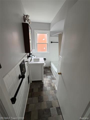 Builiding view five for 24130 Ross, Dearborn, MI. 48124