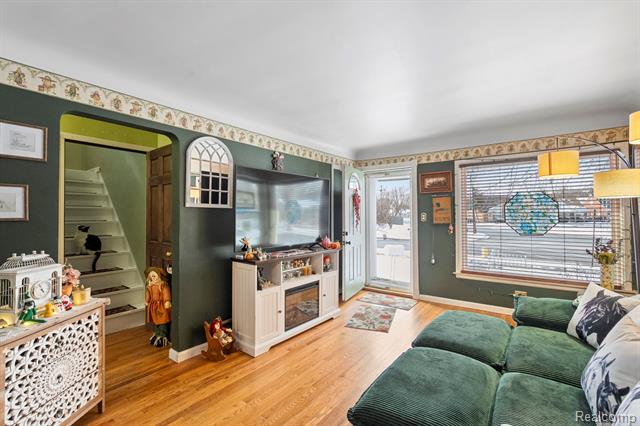 Builiding view three for 3201 Croissant, Dearborn, MI. 48124