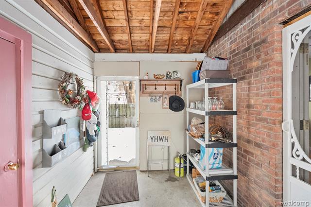 Builiding view twenty five for 3201 Croissant, Dearborn, MI. 48124