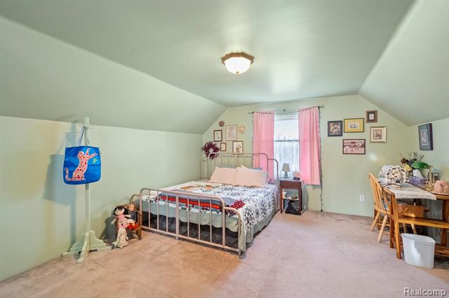 Builiding view twenty three for 3201 Croissant, Dearborn, MI. 48124