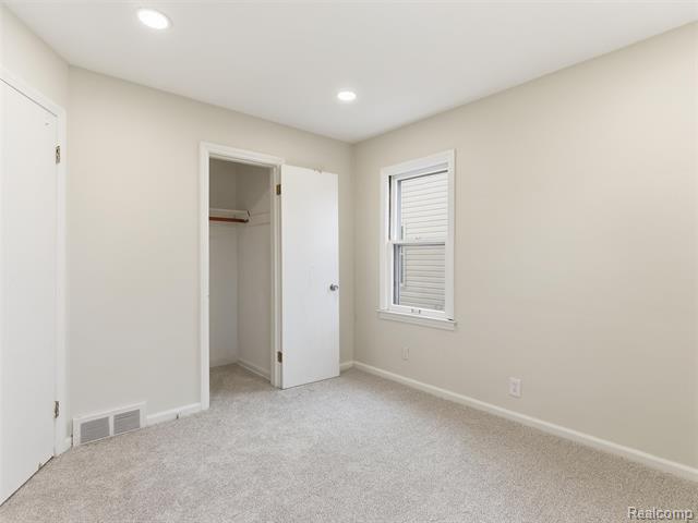 Builiding view fourteen for 1811 E Marshall, Ferndale, MI. 48220