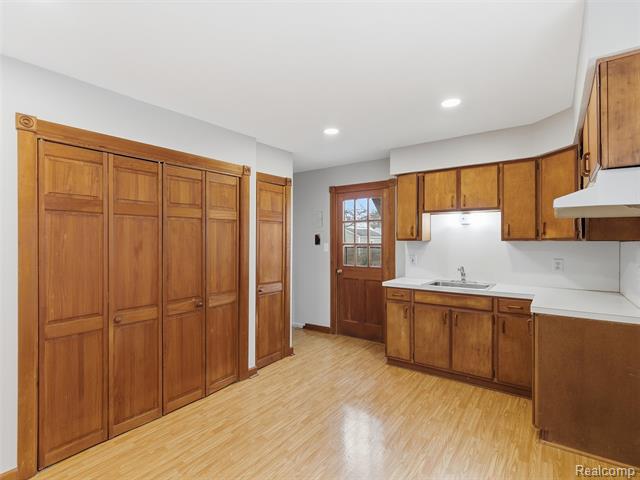 Builiding view two for 1811 E Marshall, Ferndale, MI. 48220