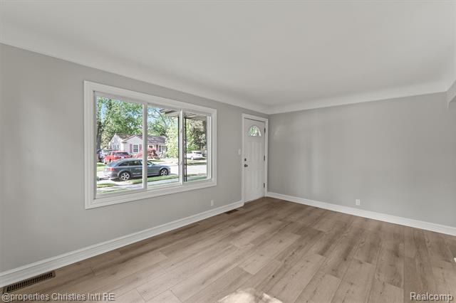 Builiding view four for 1797 E Marshall, Ferndale, MI. 48220