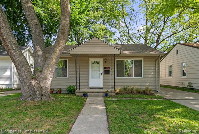 front view for 1797 E Marshall St, Ferndale, Mi. 48220