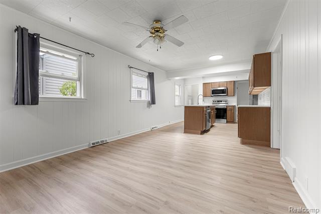 Builiding view eleven for 3360 Alice, Dearborn, MI. 48124
