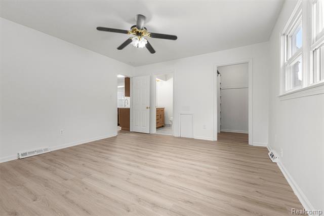 Builiding view seventeen for 3360 Alice, Dearborn, MI. 48124