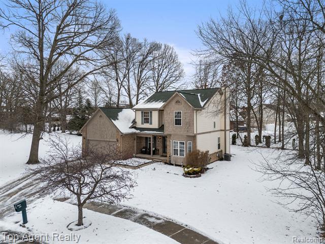 Builiding view forty six for 2601 Dagner, Westland, MI. 48186