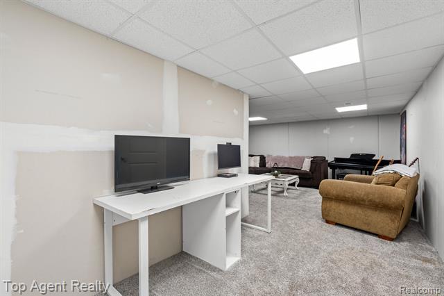 Builiding view thirty eight for 2601 Dagner, Westland, MI. 48186