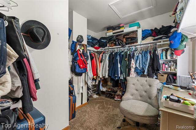 Builiding view thirty four for 2601 Dagner, Westland, MI. 48186