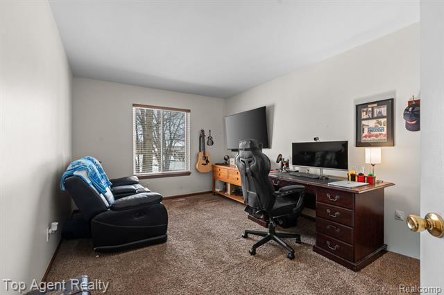 Builiding view twenty five for 2601 Dagner, Westland, MI. 48186