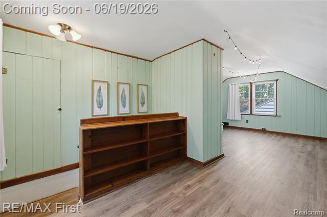 Builiding view nineteen for 3250 Alice, Dearborn, MI. 48124