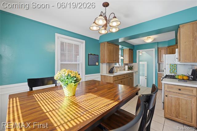 Builiding view seven for 3250 Alice, Dearborn, MI. 48124