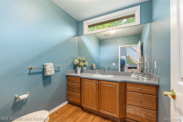 Builiding view sixteen for 47266 White Pines, Novi, MI. 48374