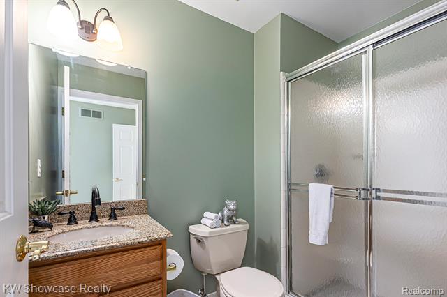 Builiding view twenty nine for 47266 White Pines, Novi, MI. 48374