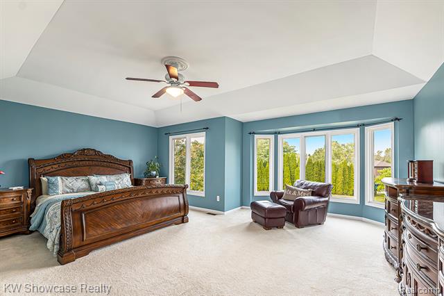 Builiding view twenty for 47266 White Pines, Novi, MI. 48374