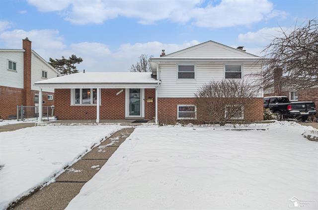 front view for 2268 Minerva, Westland, Mi. 48186