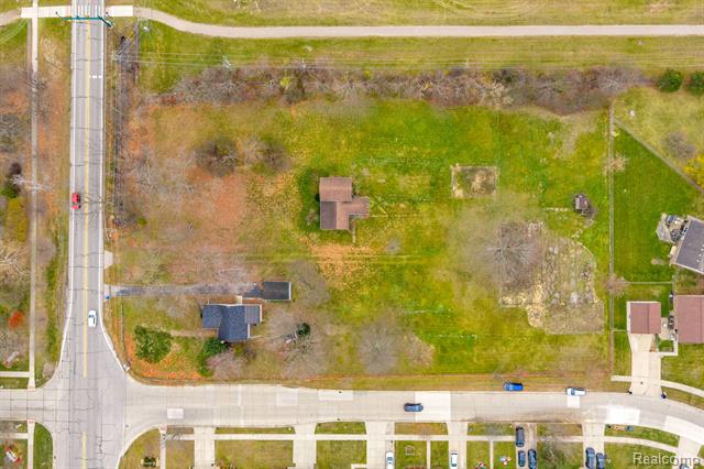 Builiding view fifty seven for 42859 Palmer, Canton, MI. 48188