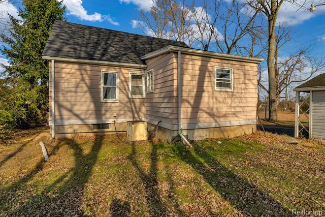 Builiding view forty for 42859 Palmer, Canton, MI. 48188