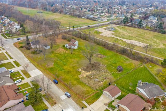 Builiding view sixty three for 42859 Palmer, Canton, MI. 48188