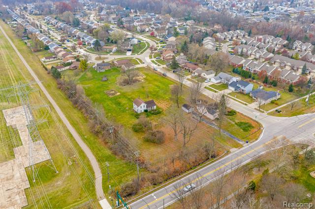 Builiding view sixty for 42859 Palmer, Canton, MI. 48188