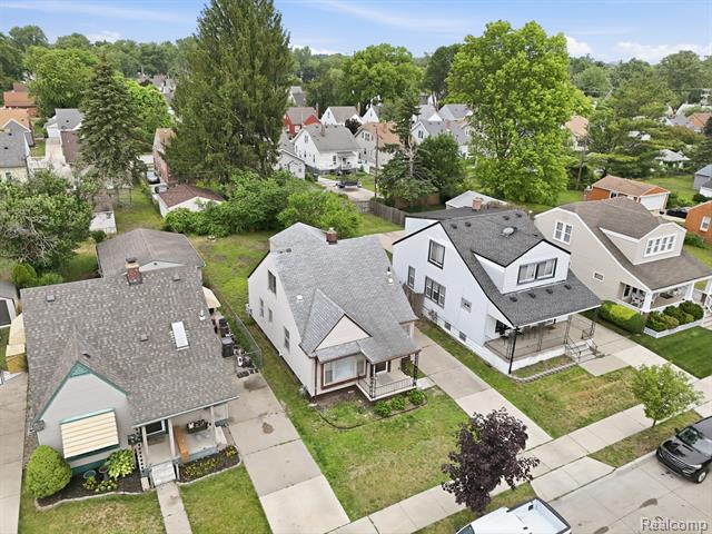 Builiding view thirty one for 24800 Cherry, Dearborn, MI. 48124