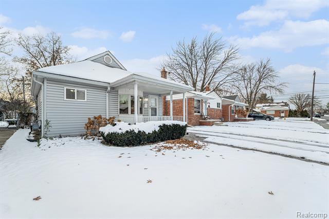 Builiding view two for 2622 Boldt, Dearborn, MI. 48124