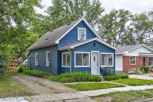 Builiding view thirty eight for 1812 E Meyers, Hazel Park, MI. 48030