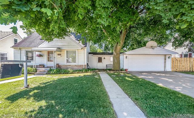 front view for 24809 Hickory, Dearborn, Mi. 48124