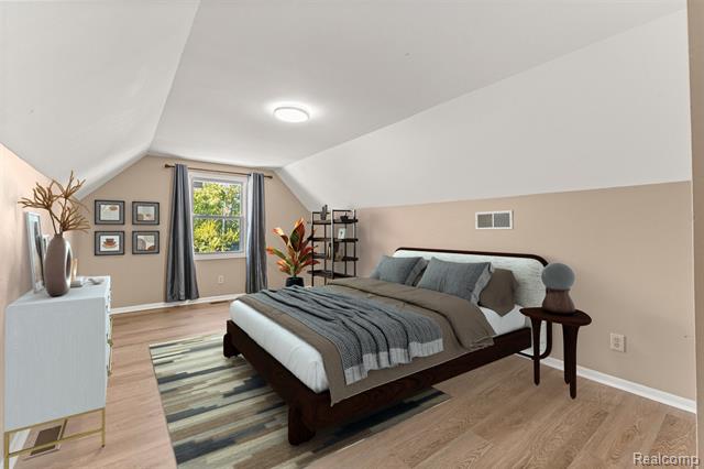 Builiding view nineteen for 2721 Pardee, Dearborn, MI. 48124