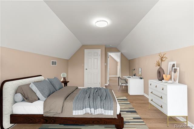 Builiding view twenty one for 2721 Pardee, Dearborn, MI. 48124