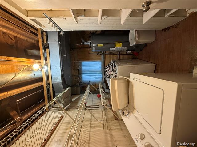 Builiding view six for 1501 Barchester, Westland, MI. 48186