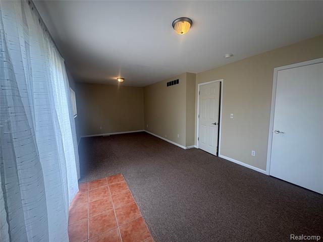 Builiding view fifteen for 1455 E Meyers, Hazel Park, MI. 48030