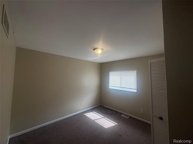 Builiding view twelve for 1455 E Meyers, Hazel Park, MI. 48030