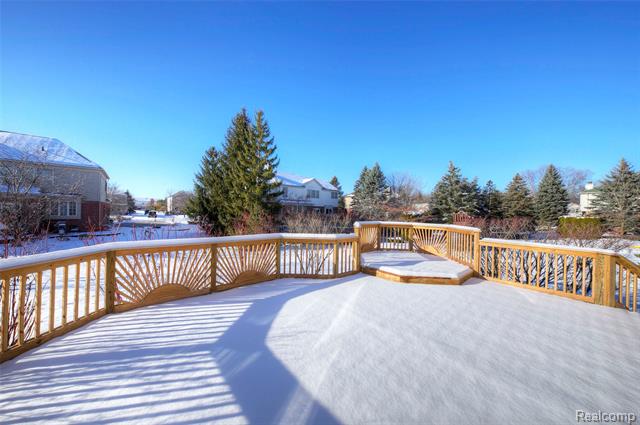 Builiding view fifty one for 392 Lenox, Canton, MI. 48188