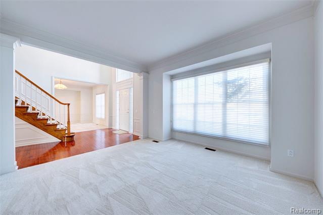 Builiding view seven for 392 Lenox, Canton, MI. 48188