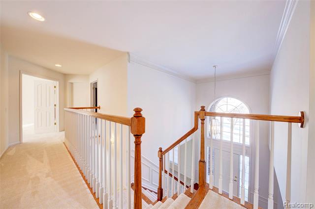 Builiding view twenty six for 392 Lenox, Canton, MI. 48188