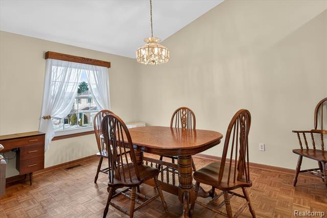 Builiding view fourteen for 1639 Tulip, Westland, MI. 48186