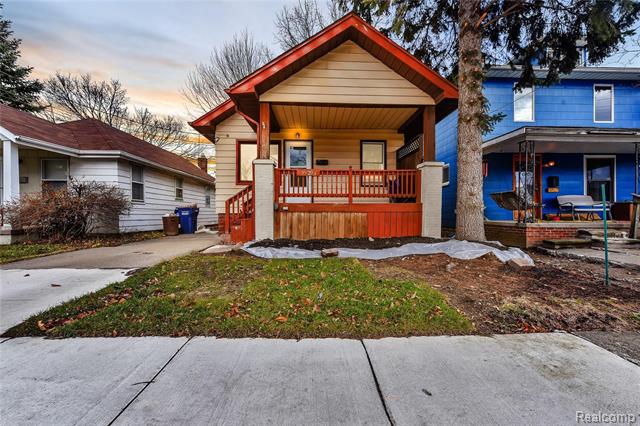 front view for 23256 Cleveland, Dearborn, Mi. 48124