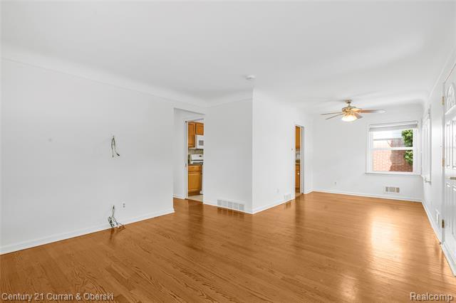 Builiding view four for 23704 Harvard, Dearborn, MI. 48124