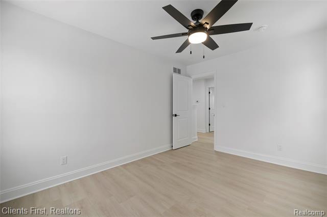 Builiding view eighteen for 23021 Donaldson, Dearborn, MI. 48124