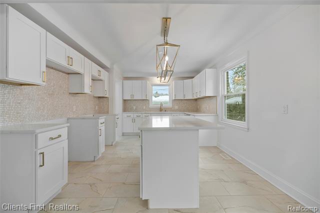 Builiding view eleven for 23021 Donaldson, Dearborn, MI. 48124