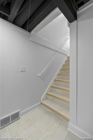 Builiding view forty one for 23021 Donaldson, Dearborn, MI. 48124