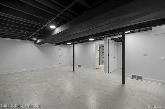 Builiding view forty seven for 23021 Donaldson, Dearborn, MI. 48124