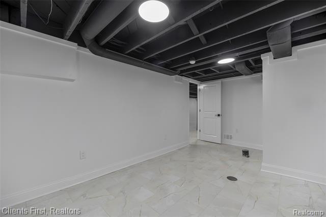 Builiding view forty six for 23021 Donaldson, Dearborn, MI. 48124