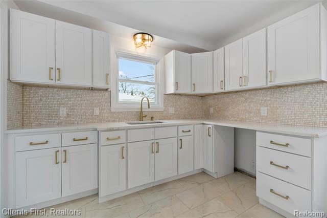 Builiding view fourteen for 23021 Donaldson, Dearborn, MI. 48124