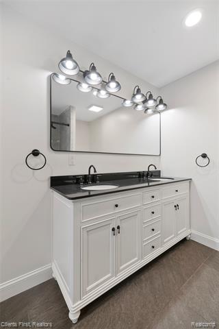 Builiding view thirty eight for 23021 Donaldson, Dearborn, MI. 48124