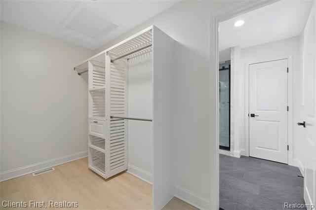 Builiding view thirty seven for 23021 Donaldson, Dearborn, MI. 48124