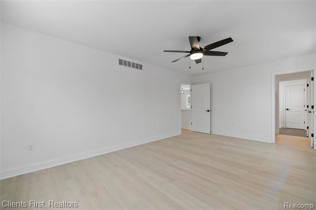 Builiding view thirty six for 23021 Donaldson, Dearborn, MI. 48124