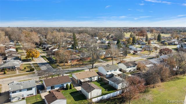 Builiding view forty three for 1312 Berkshire, Westland, MI. 48186